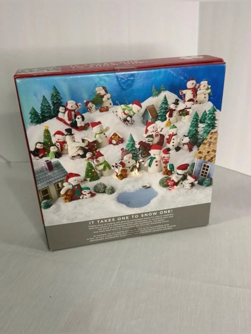 Hallmark It Takes One To Snow One 1000 Piece Christmas Jigsaw Puzzle